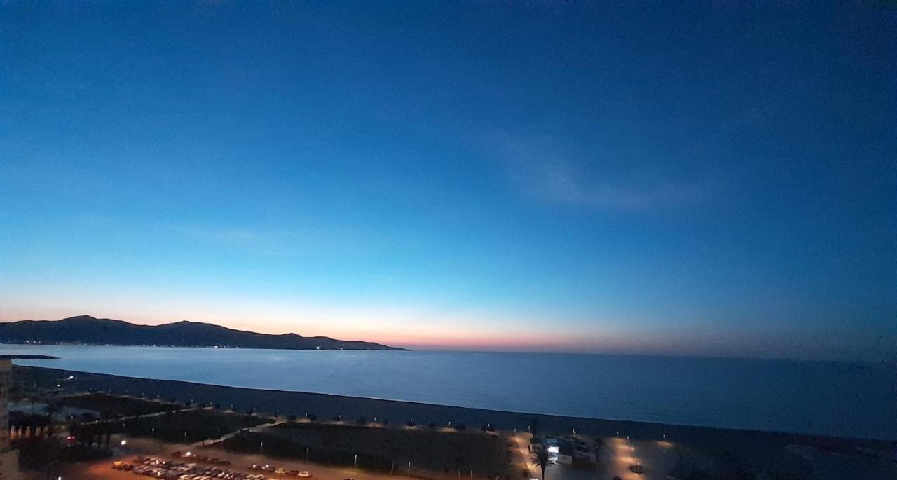 Apartamento Con Magnificas Vistas Al Mar - Wifi Gratis 艾姆布里亚布拉瓦 外观 照片